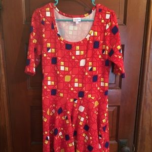Lularoe size xl asymmetrical print